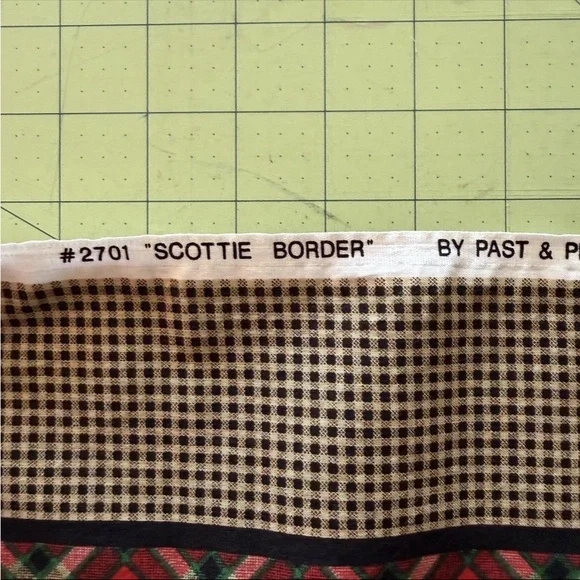 Daisy Kingdom Scottie Border #2701 Fabric 1997 Plaid Terrier Quilting Cotton - Picture 5 of 12